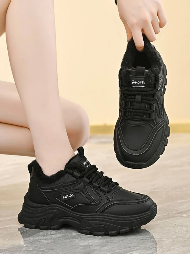 Running Shoes - أحذية رياضية شتوية كلاسيكية للنساء أحذية