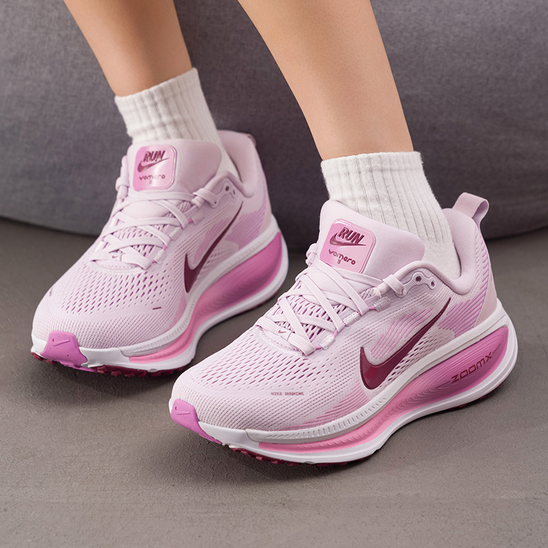 أحذية نايك النسائية الأصلية، خ - مراجعة Lightweight Road Running Shoes وسعره