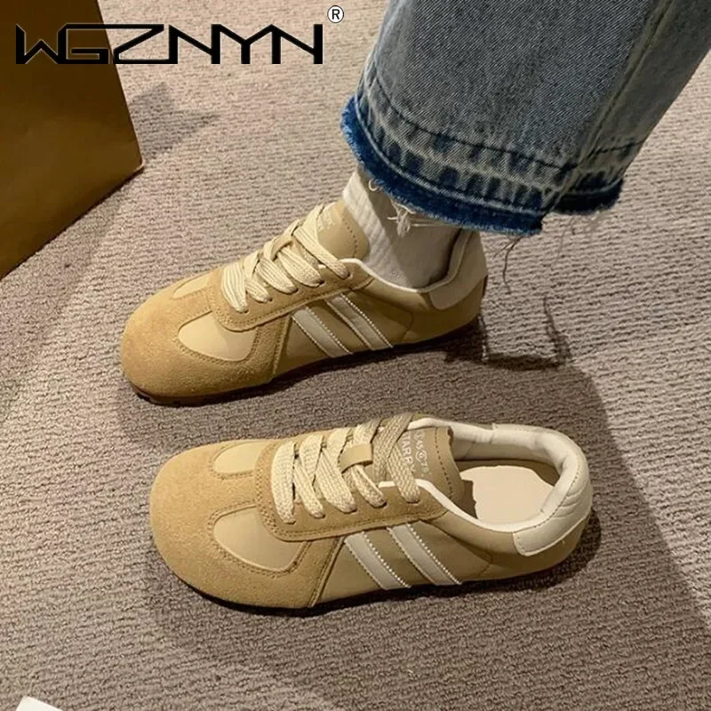 أحذية رياضية خفيفة الوزن ذات ن - مراجعة Sneakers وسعره