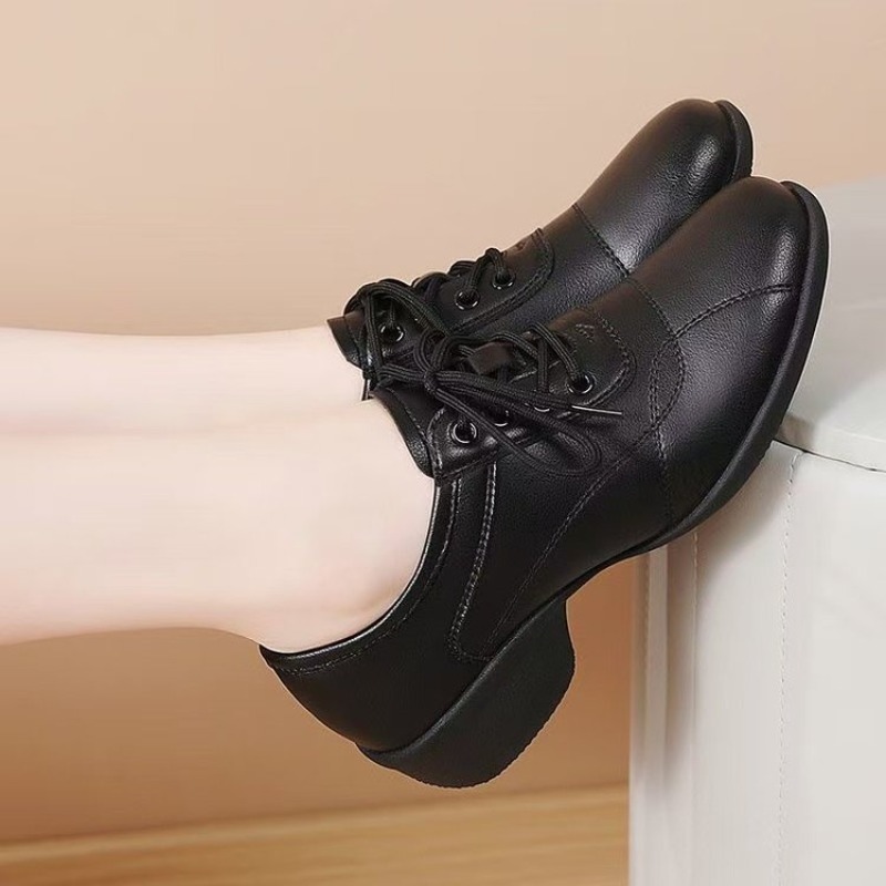 أحذية رقص نسائية بكعب منخفض، م - مراجعة Sneakers وسعره
