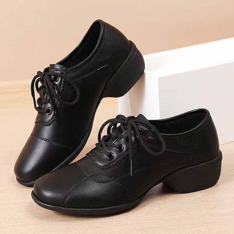 أحذية رقص نسائية بكعب منخفض، م - مراجعة Sneakers وسعره