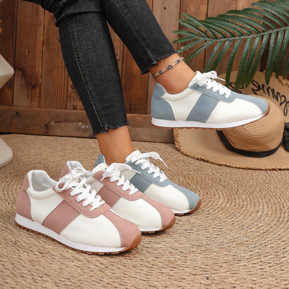 أحذية رياضية نسائية ملونة بتصم - مراجعة Sneakers وسعره