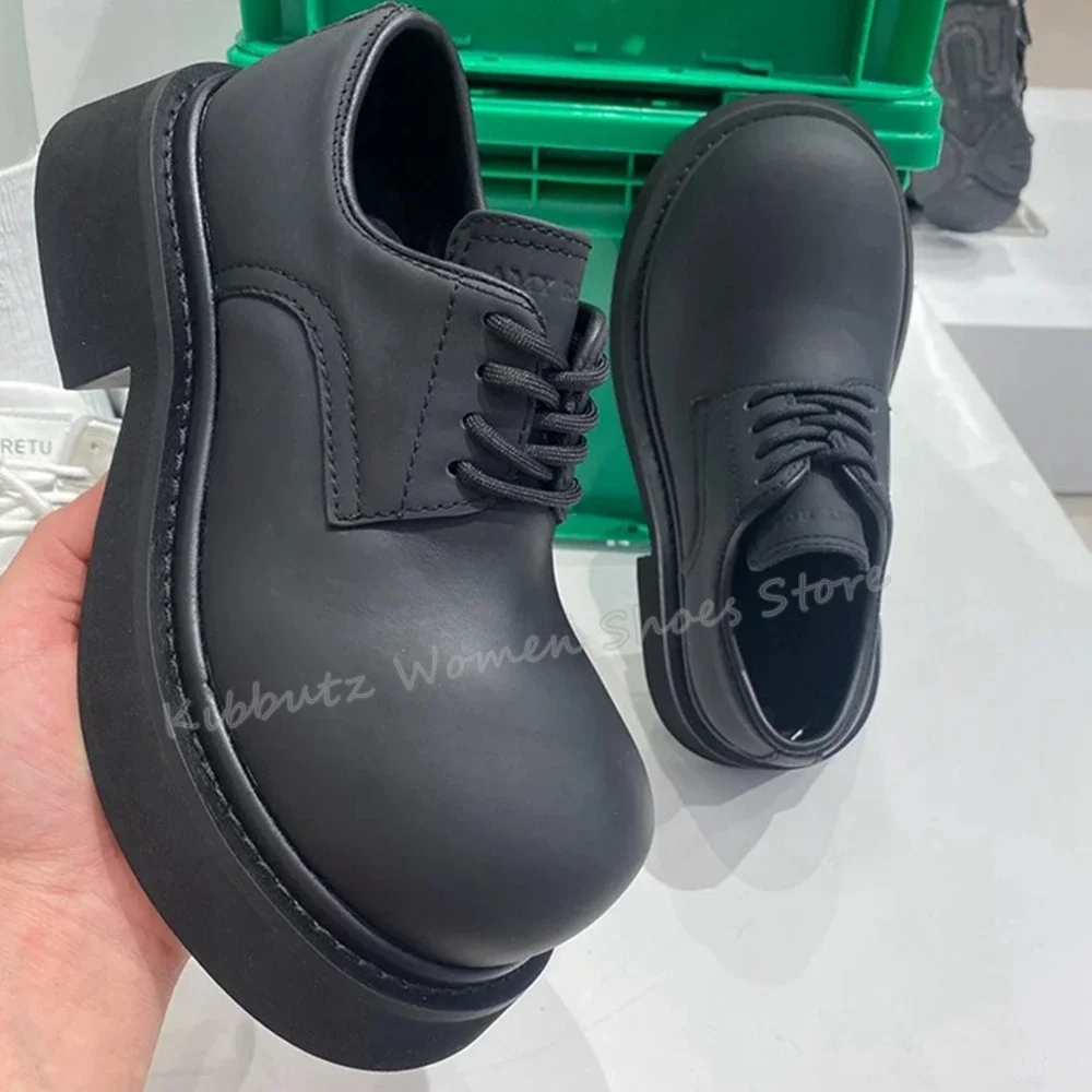 أحذية نسائية ورجالية جديدة بتص - مراجعة Boots وسعره