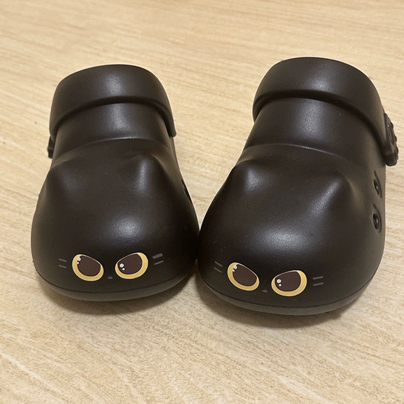شباشب جديدة مبتكرة على شكل قطة - مراجعة Boots وسعره